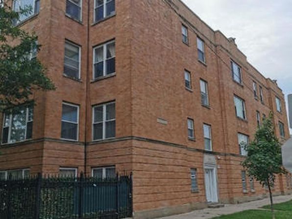 2121 N Saint Louis Ave #3S, Chicago, IL 60647