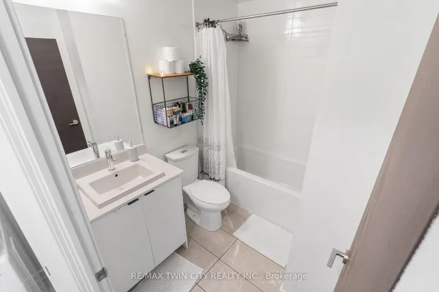 Additional image 14 of 55 Duke St Unit 228