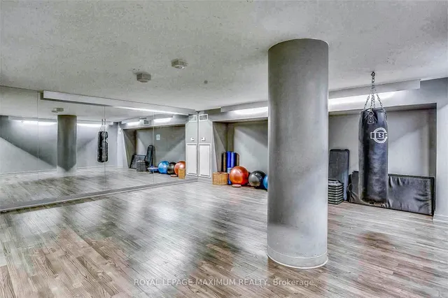 Additional image 27 of 38 Joe Shuster Way Unit 617