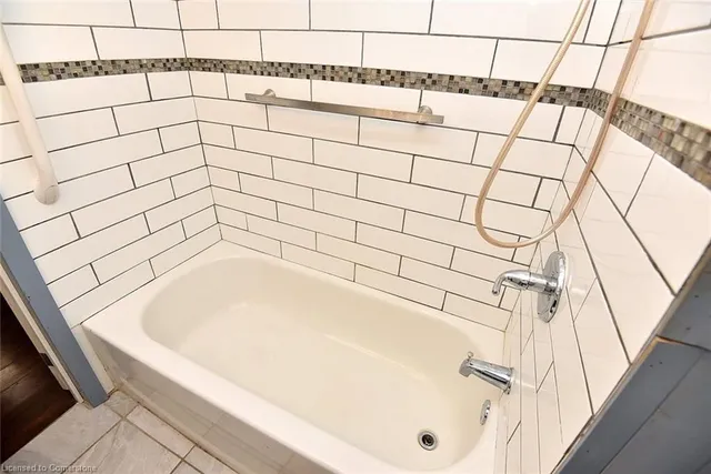 Additional image 22 of 29 Mayflower Ave