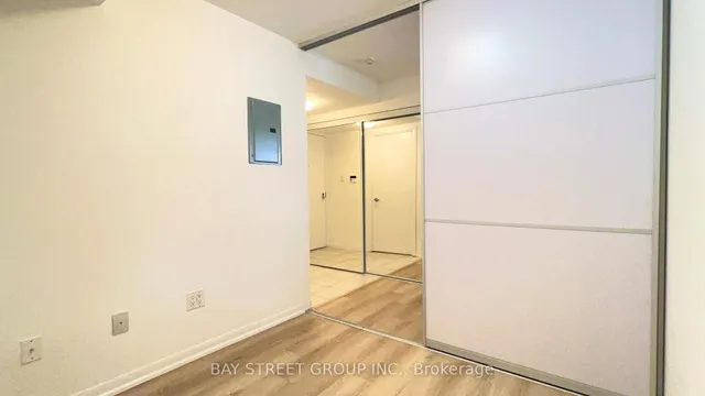 Additional image 10 of 38 Grenville St Unit 508