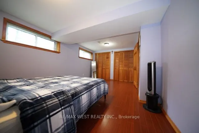 Additional image 17 of 22 Rabton Crt