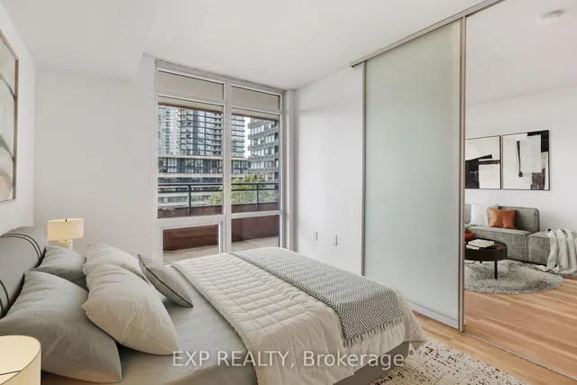 Additional image 5 of 4K Spadina Ave Unit 722
