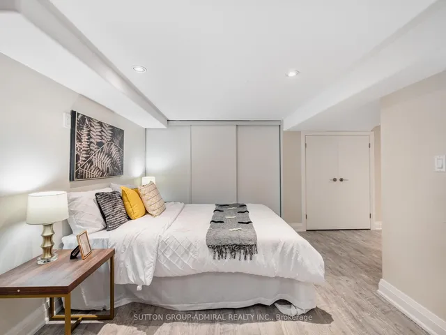 Additional image 39 of 1 Dustan Cres