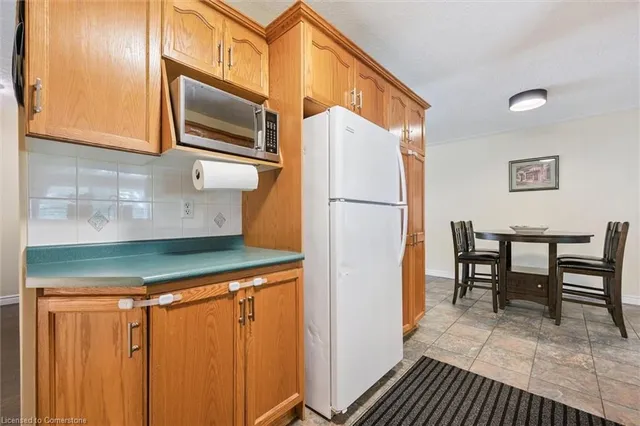 Additional image 14 of 504 Forest Hill Dr