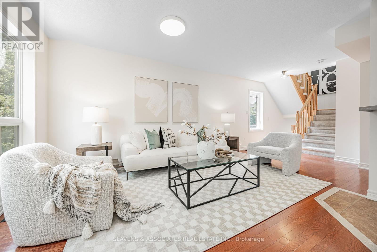Primary image of 133 HOMESTEAD ROAD|Toronto (West Hill), Ontario M1E3S1
