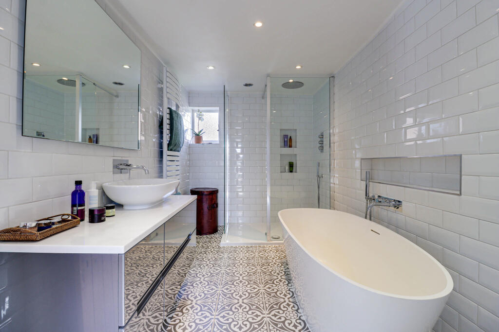 Additional image 18 of High Street, Markyate, St. Albans, AL3