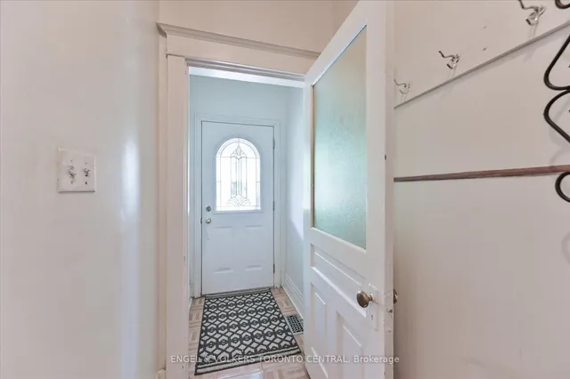 Additional image 4 of 384 Margueretta St