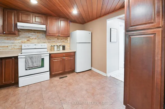 Additional image 10 of 64 Glenmore Cres