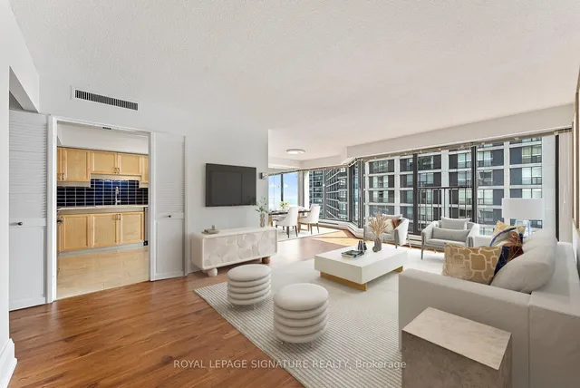 Additional image 2 of 65 Harbour Sq Unit 2603