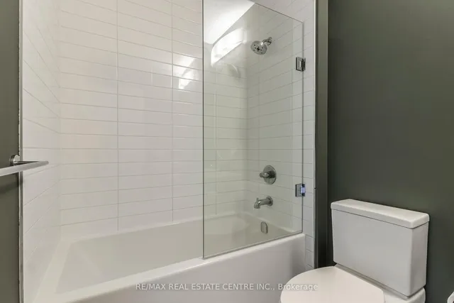 房产图片 31 - 340 Plains Rd 单元 611