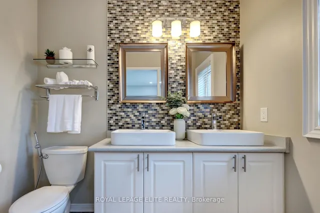 房产图片 24 - 2567 Capilano Cres