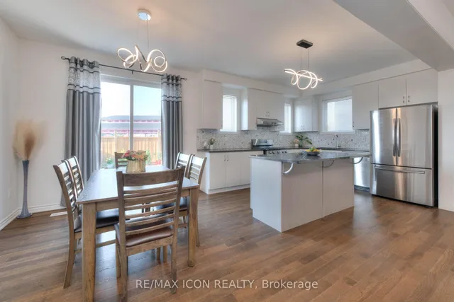 Additional image 15 of 22 Saxony St