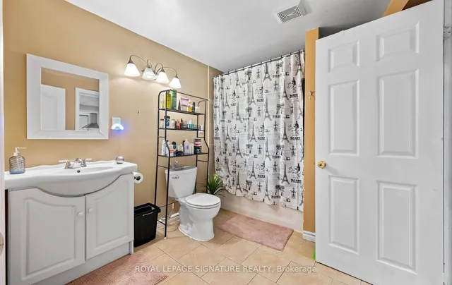 Additional image 32 of 46 Silverstream Rd