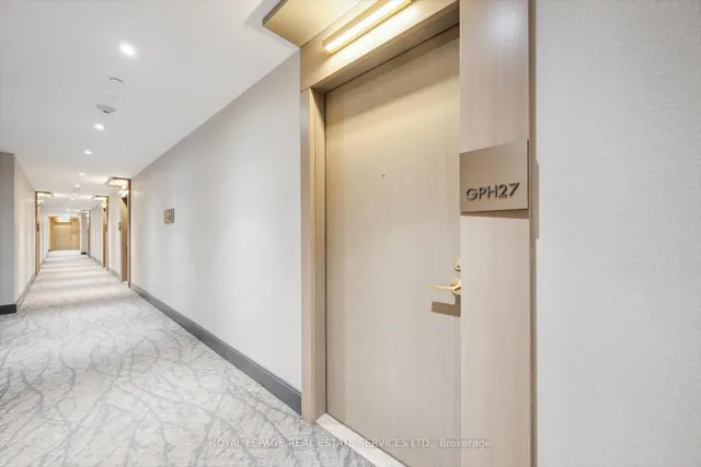 Additional image 3 of 1 Edgewater Dr Unit GPH27