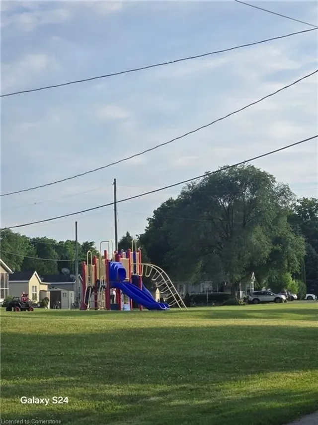 Additional image 20 of 4449 Milburough Line