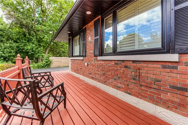 Additional image 8 of 271 Bedford Rd