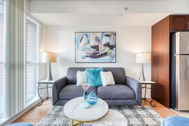 Additional image 15 of 830 LAWRENCE Ave Unit 1603