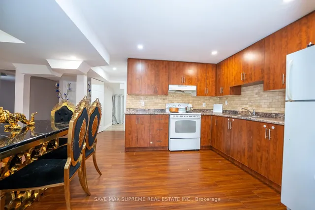 Additional image 32 of 4 Ozark Crt