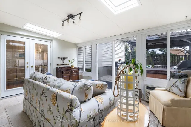 Additional image 19 of 2217 Lancaster Cres