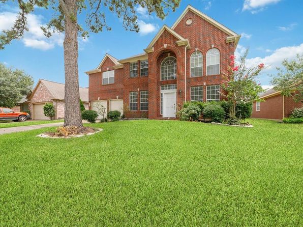 9715 Trailing Moss Dr, Houston, TX 77064