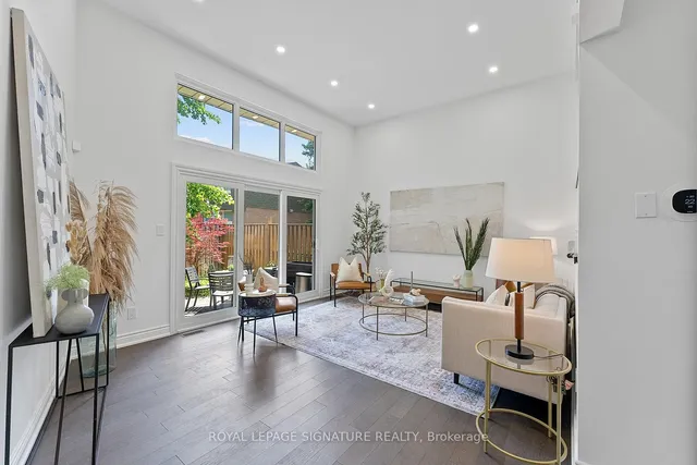 Additional image 3 of 70 Jenny Wrenway