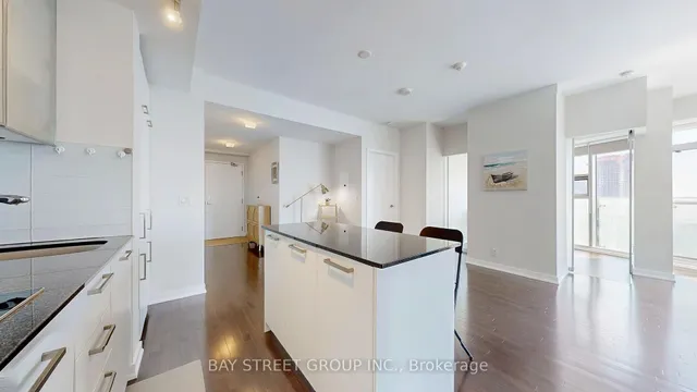 Additional image 11 of 14 York St Unit 5903