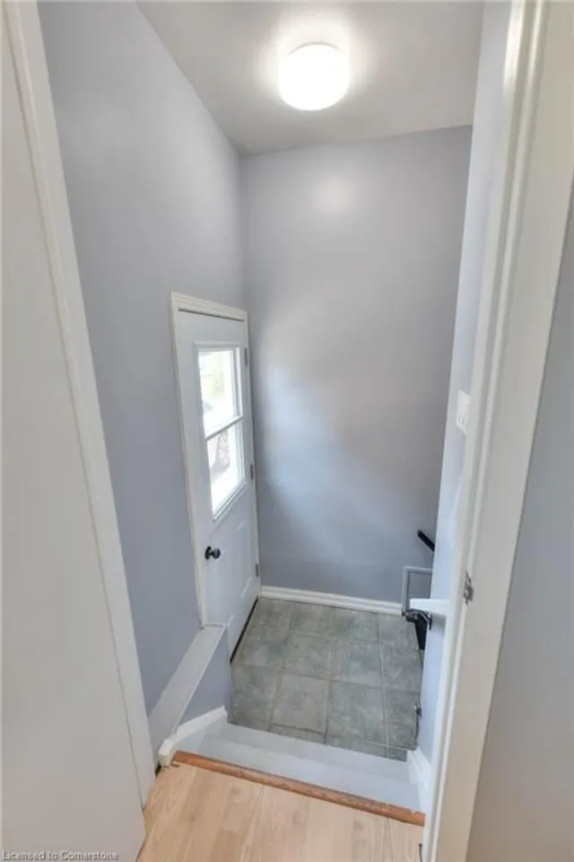 Additional image 15 of 82 Arrowhead Cres