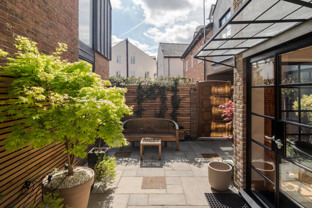 Additional image 15 of Grange Street, St Albans, Hertfordshire