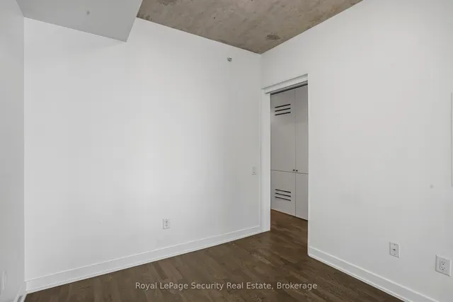 Additional image 11 of 629 King St Unit 320