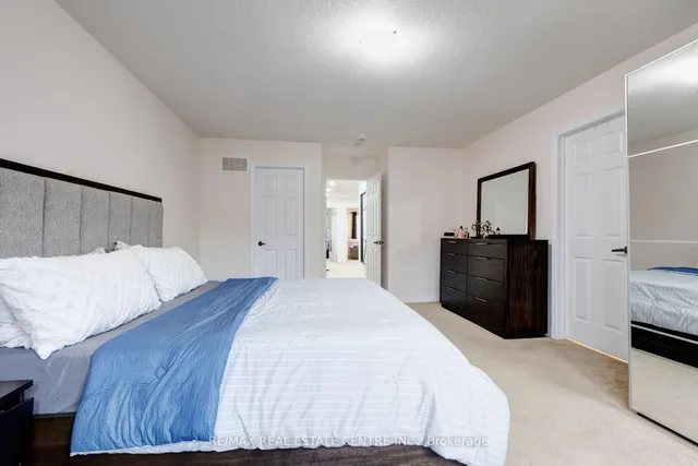 Additional image 22 of 11 Hoover Rd