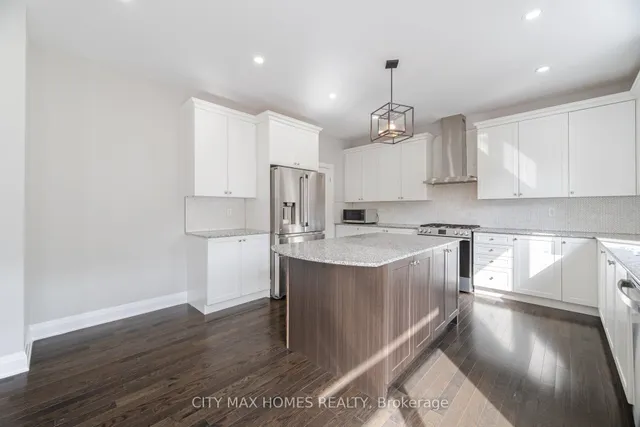 Additional image 11 of 8 Amberglow Crt