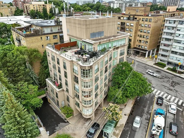 房产图片 5 - 多伦多斯帕迪纳路800号401单元