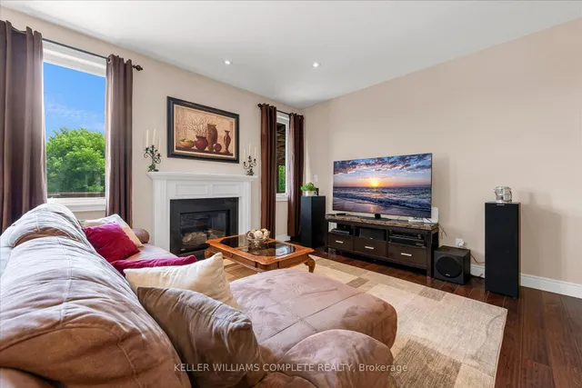 Additional image 12 of 180 Mother's St