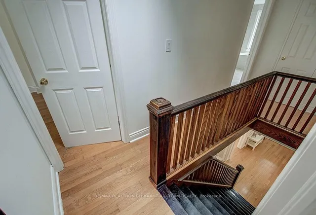 Additional image 41 of 29 Roseland Dr