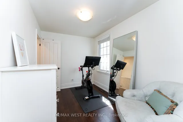 Additional image 25 of 615A Durie St