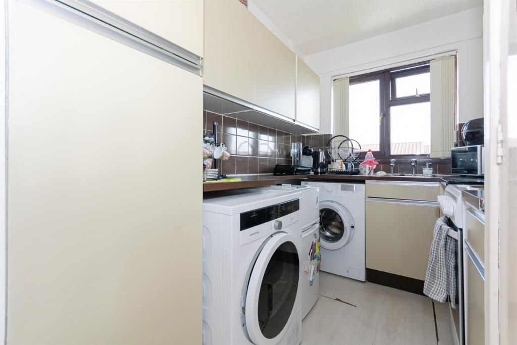 Additional image 12 of Boar Hound Close, Birmingham