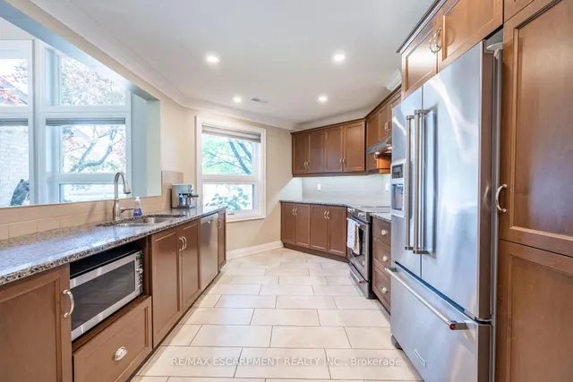 Additional image 19 of 1 Archdeacon Clark Tr