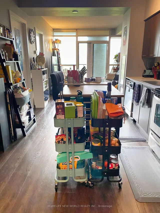 Additional image 15 of 169 Fort York Blvd Unit 528