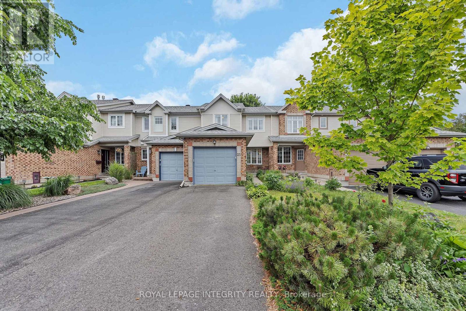 25 DRUMSO STREET|Ottawa, Ontario K1T3X9