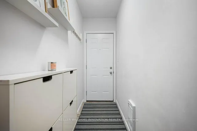 Additional image 3 of 1989 Ottawa St Unit 24B