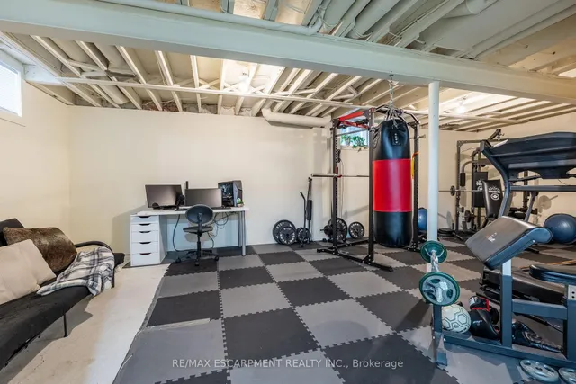 房产图片 40 - 哈夫曼路4670号