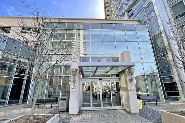 Additional image 5 of 125 Village Green Sq Unit 911