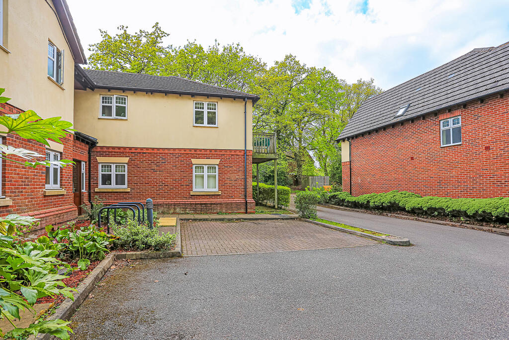 Additional image 15 of The Links, 21 Westley Close, Birmingham