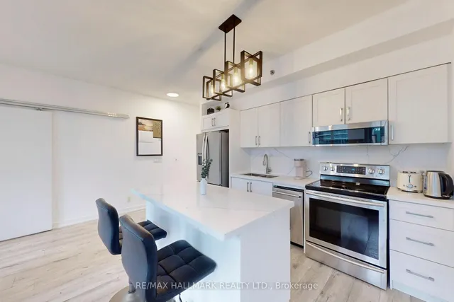 Additional image 3 of 21 Nelson St Unit 818