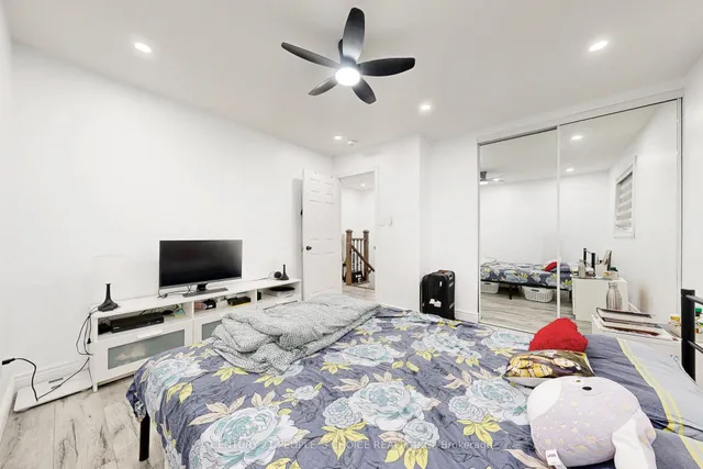 Additional image 23 of 31 Dorking Dr