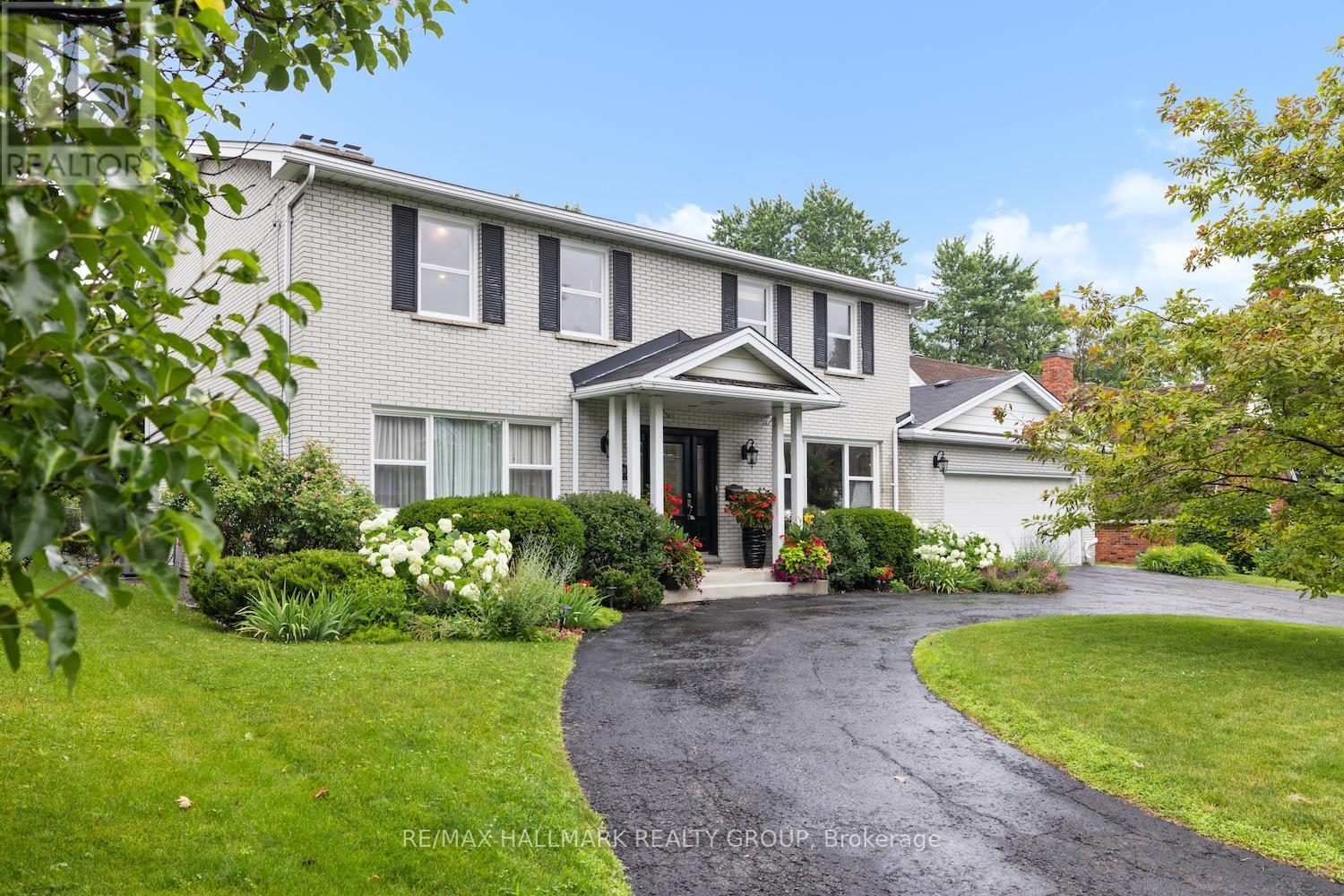 Property image for 2435 GEORGINA DRIVE|Ottawa, Ontario K2B7N1