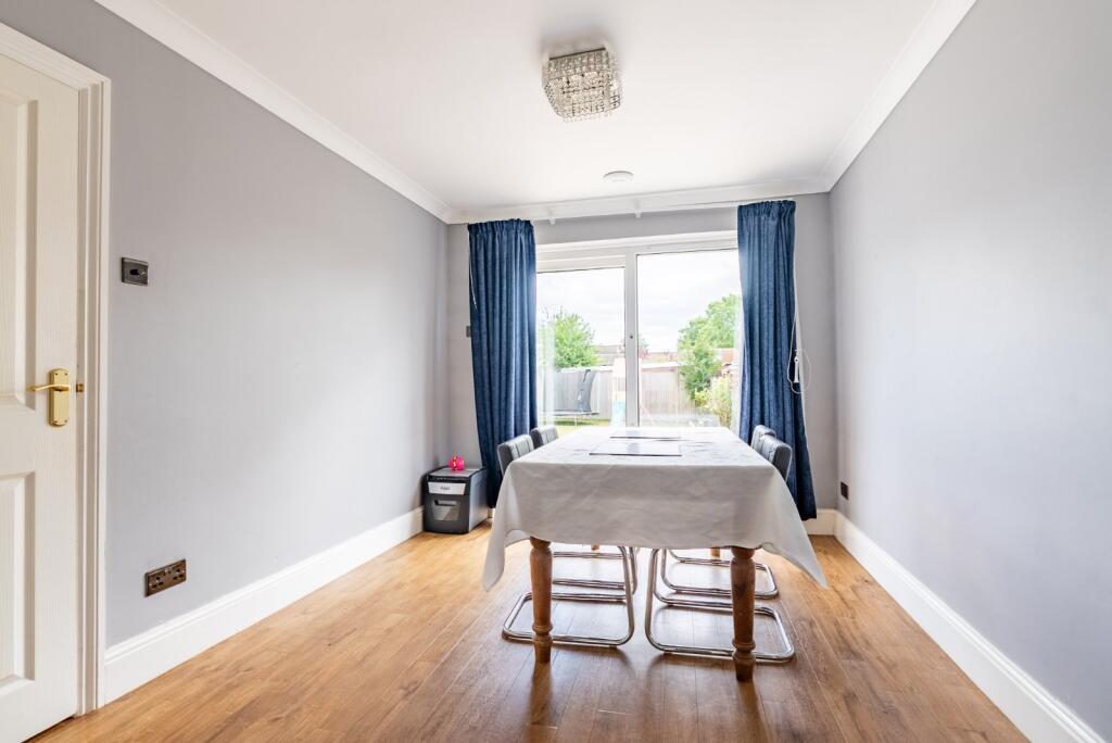 Additional image 8 of Hammers Gate, St. Albans, Hertfordshire, AL2