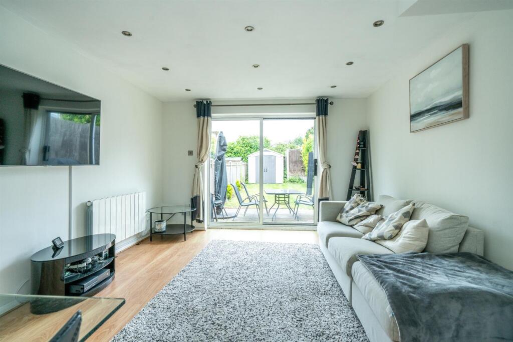 Additional image 17 of Carlbury Close, St. Albans