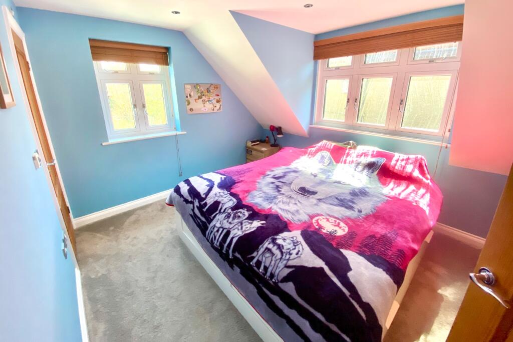 Additional image 17 of Mount Drive, Park Street, St. Albans, Hertfordshire, AL2
